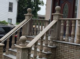 61 Division St S, New Rochelle, NY 10805