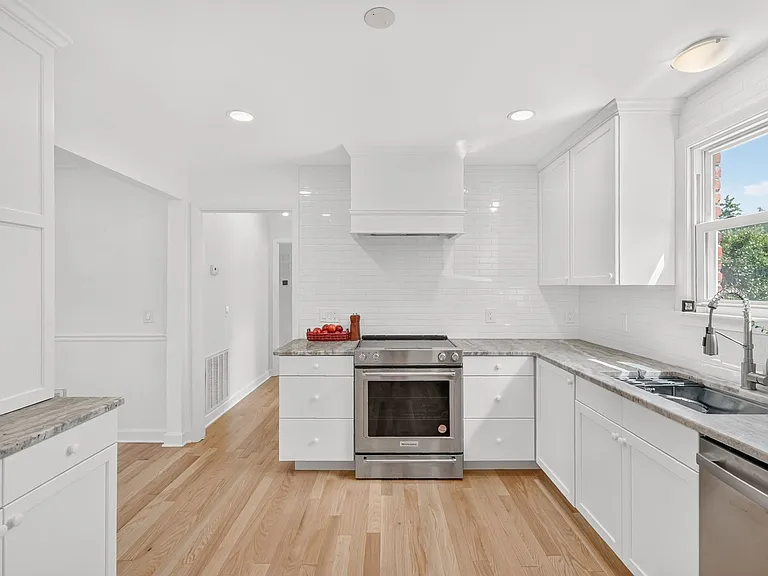 164 Timber Ridge Dr — Photo 4