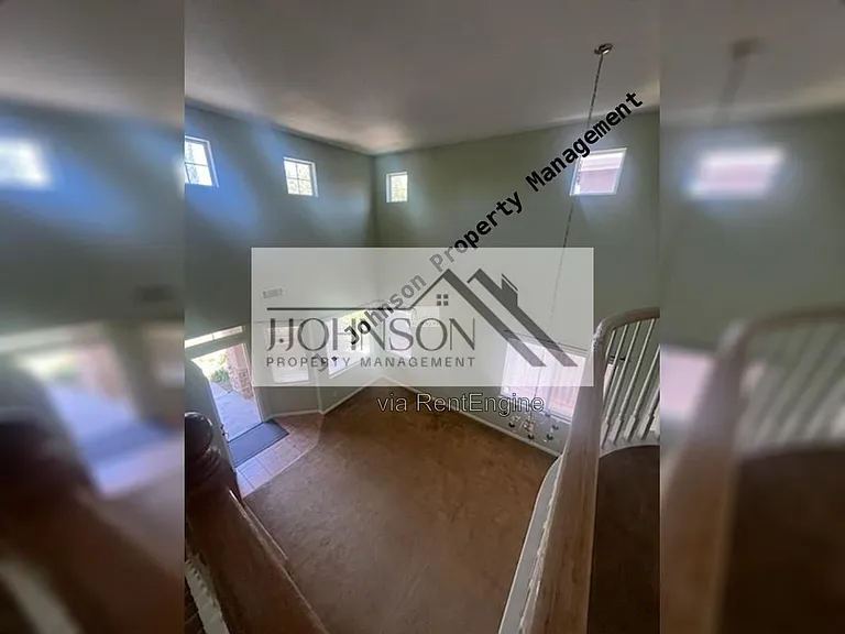 323 Glenbriar Cir — Photo 5