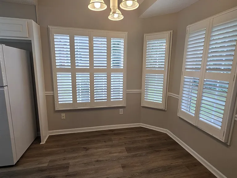 120 Cloverwood Dr — Photo 2