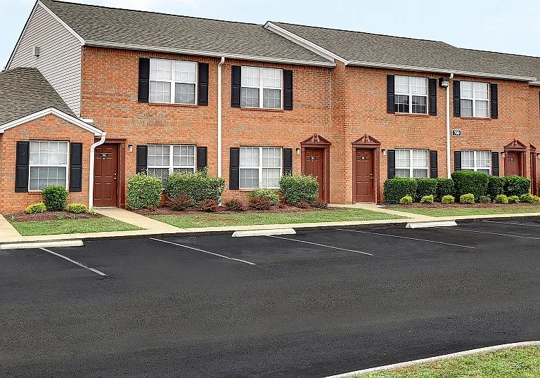 Rutherford Pointe Townhomes — Photo 17