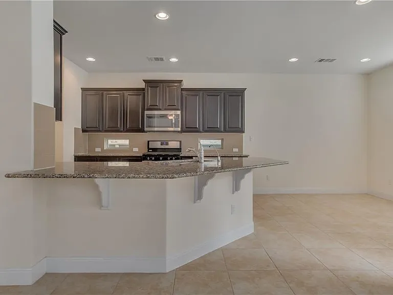 3651 Sandy Brook Dr #200 — Photo 2