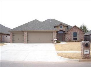 11901 Kimberlyn Rd, Oklahoma City, OK 73162
