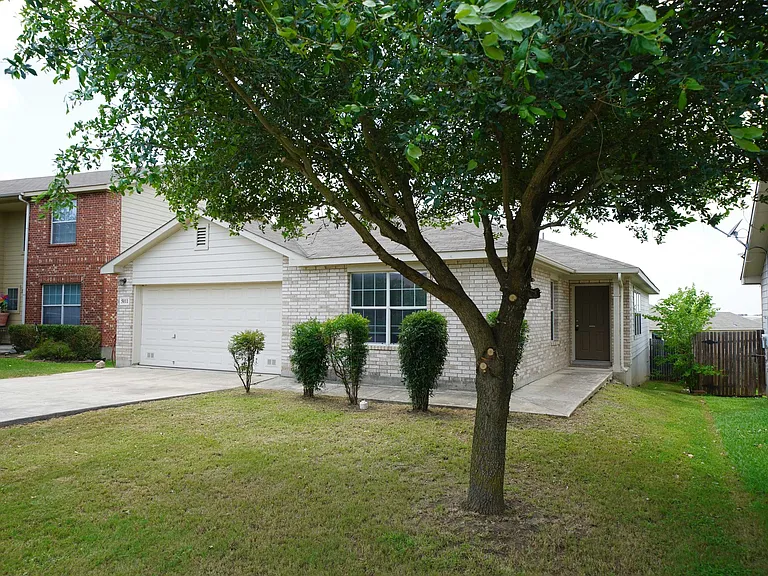 5011 Braden Gate — Photo 3