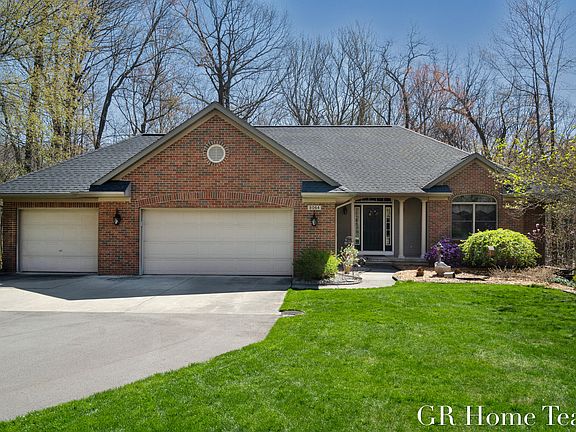 2nd image of 8064 Therese Ct SE