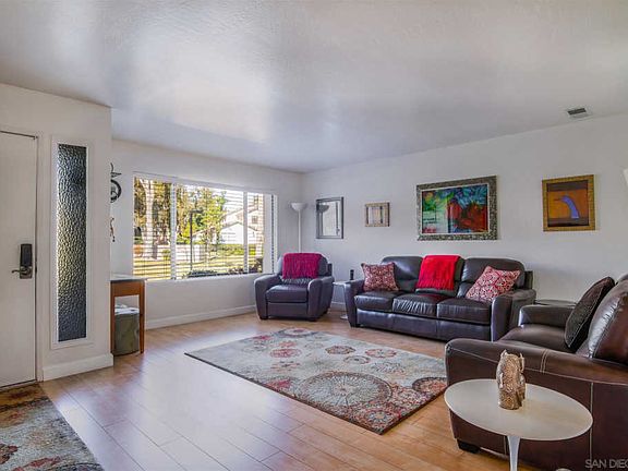 3rd image of 9970 Lemonwood Ln