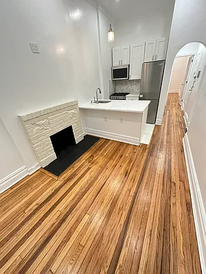 Rented by CitySites Real Estate Group | media 14