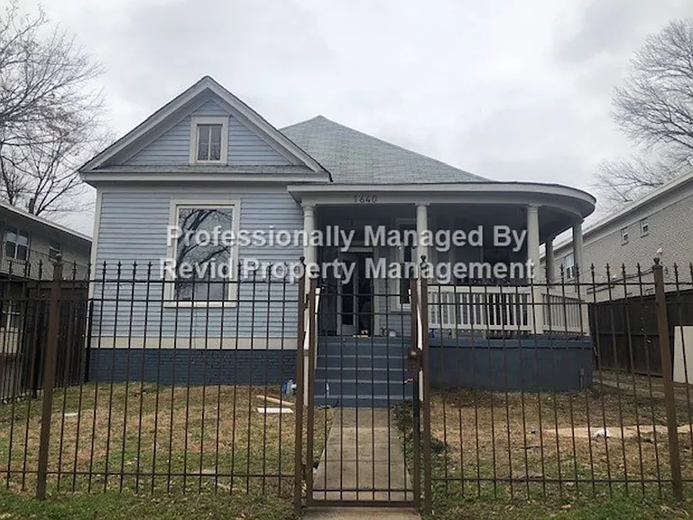 1640 Monroe — Photo 8