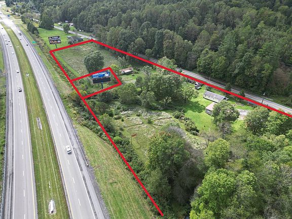 4th image of 400 Glen Oaks Rd