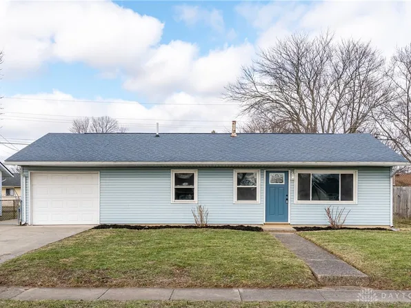 1688 Drake Dr, Xenia, OH 45385