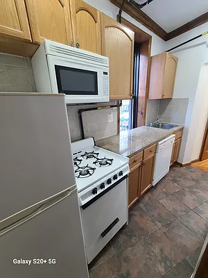 Rented by Corcoran | media 2