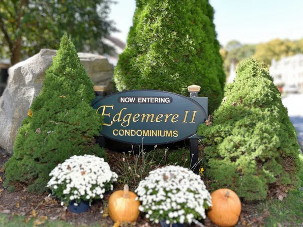 85 North Main Street #101, East Hampton, CT 06424