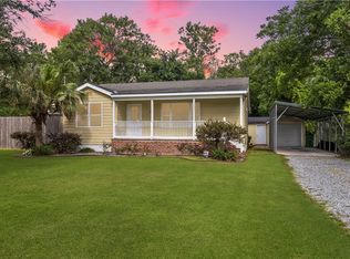 1100 Oak Ave, Westwego, LA 70094