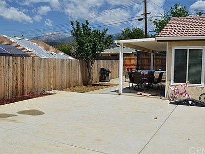 2nd image of 35594 Penrose Ln