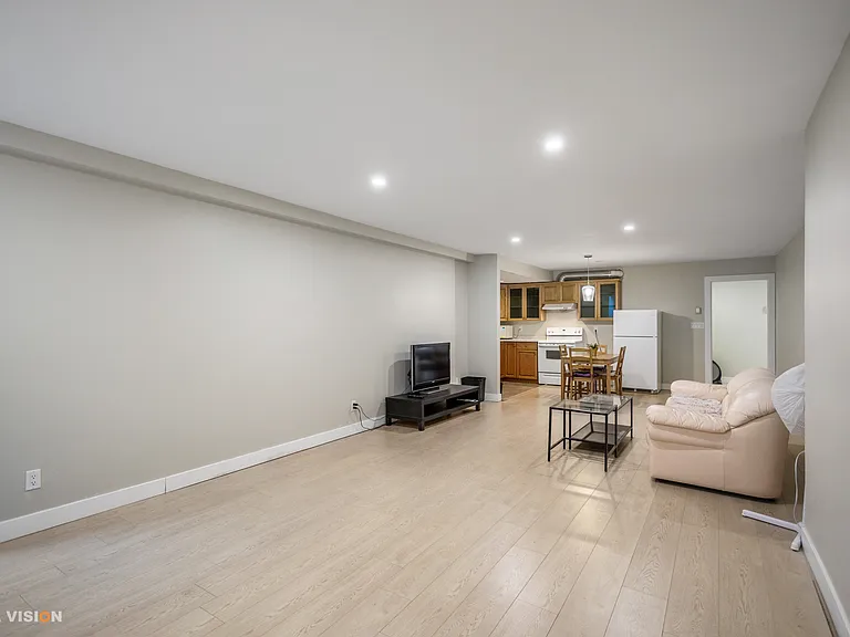 1407 Chippendale Rd — Photo 4