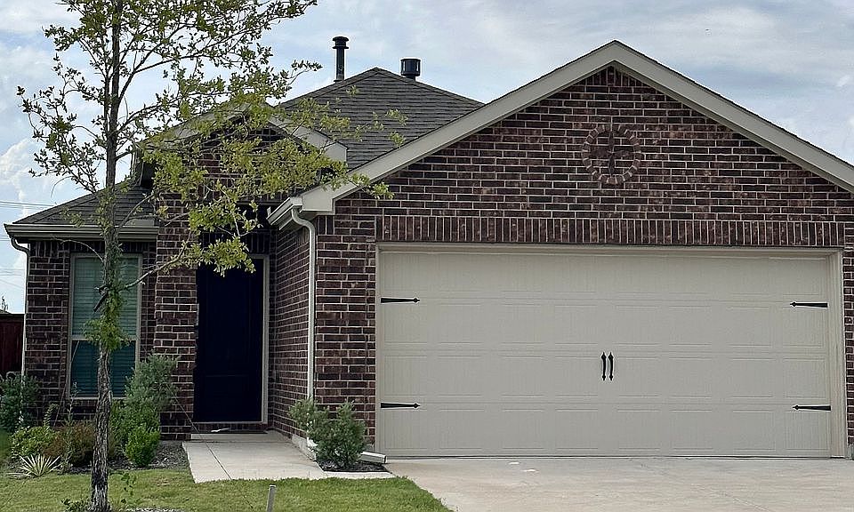 1st image of 1625 Massey Ln
