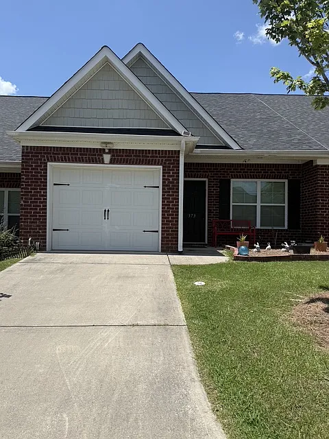 373 High Meadows Pl