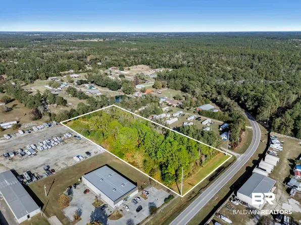 9967 County Road 83, Elberta, AL 36530