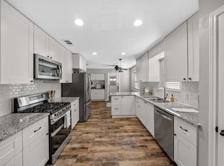 423 Woodhollow Dr, Wylie, TX 75098