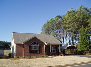 294 Oakwood Dr, Greenwood, SC 29649