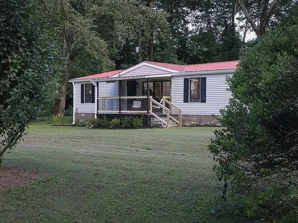 1227 Brushy Rd, Centerville, TN 37033