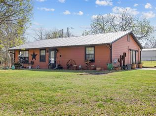 302 Dan Dr, Somerville, TX 77879