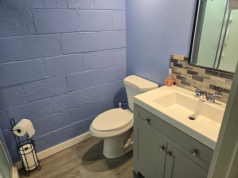 3345 N Main St — Photo 35
