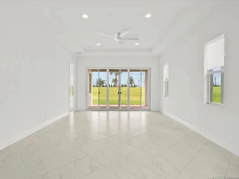 9177 SW Pepoli Way — Photo 5