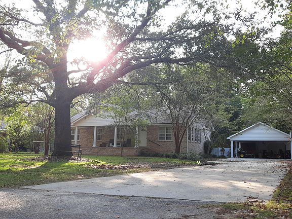 4th image of 1450 Jahnz Ave