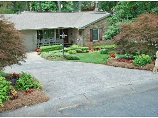 3194 Foxwood Trl SE photo 1