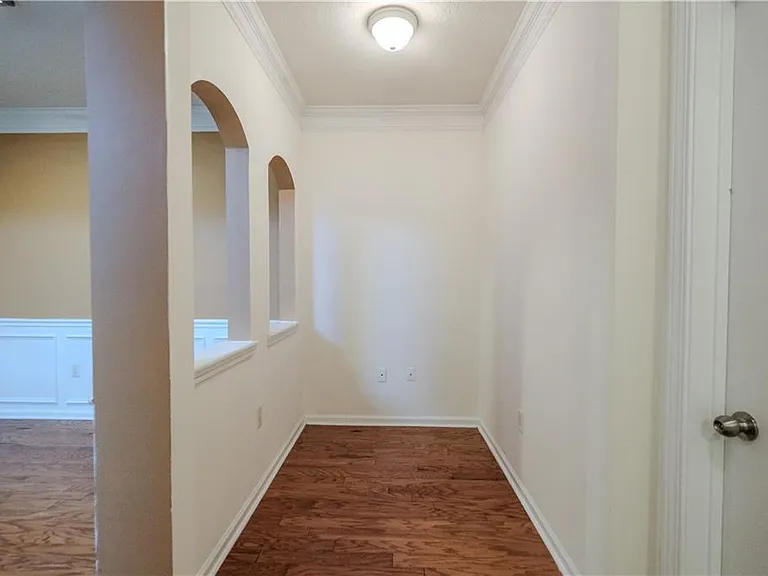 4007 Westchester Rdg NE — Photo 9