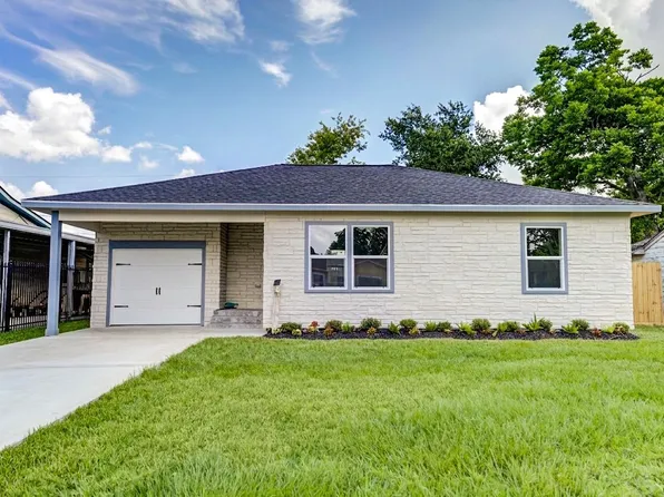 10413 Muscatine St, Houston, TX 77029