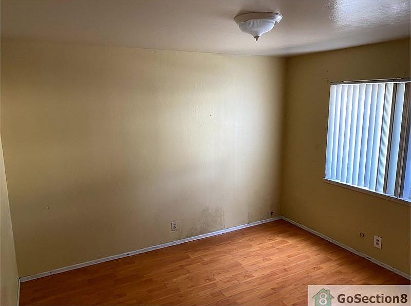 2nd image of 3184 Cadillac Dr #2