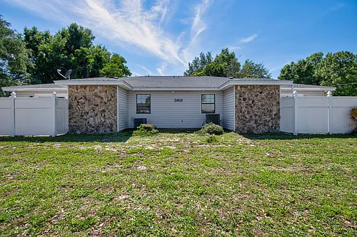 3411 Greenbriar Cir Photo 1
