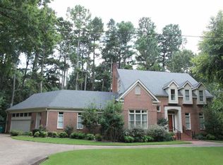 34 Manor Rd, Jackson, TN 38305