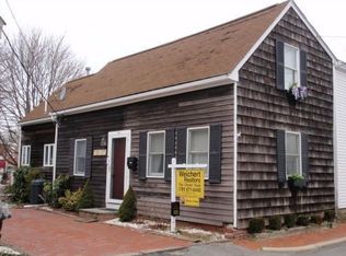 28 Bradford St, Plymouth, MA 02360