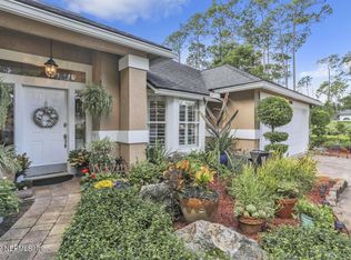 1898 Blue Heron Ln, Jacksonville Beach, FL 32250