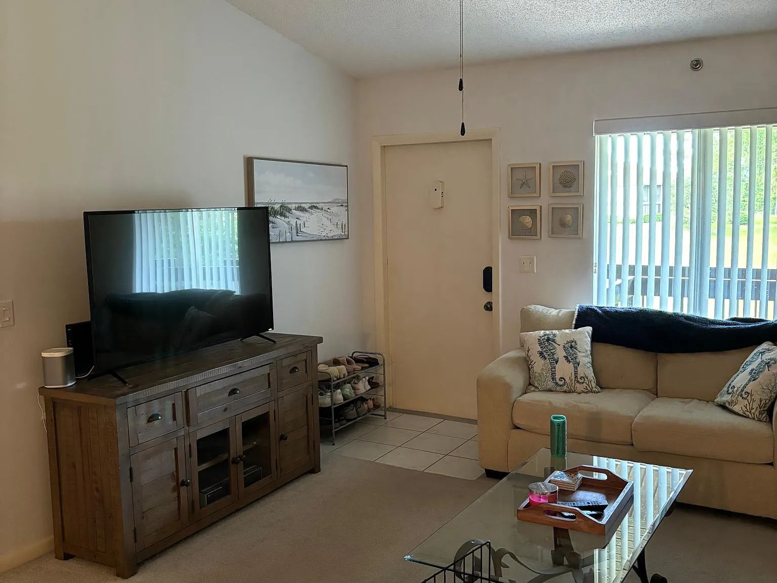 2 bed, 980 sqft, $2,300 — Photo 2