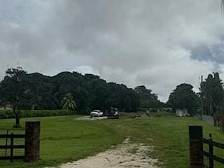 3rd image of 3050 SW 139th Avenue