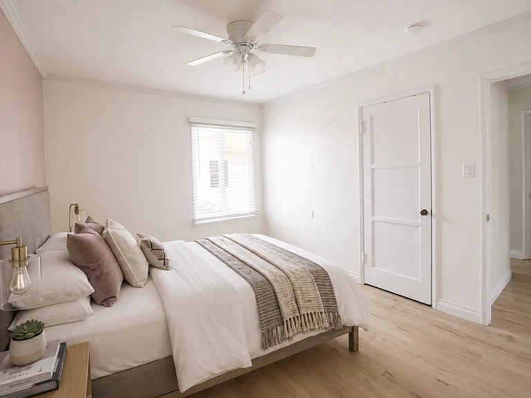 1901 N Bellflower Blvd — Photo 13