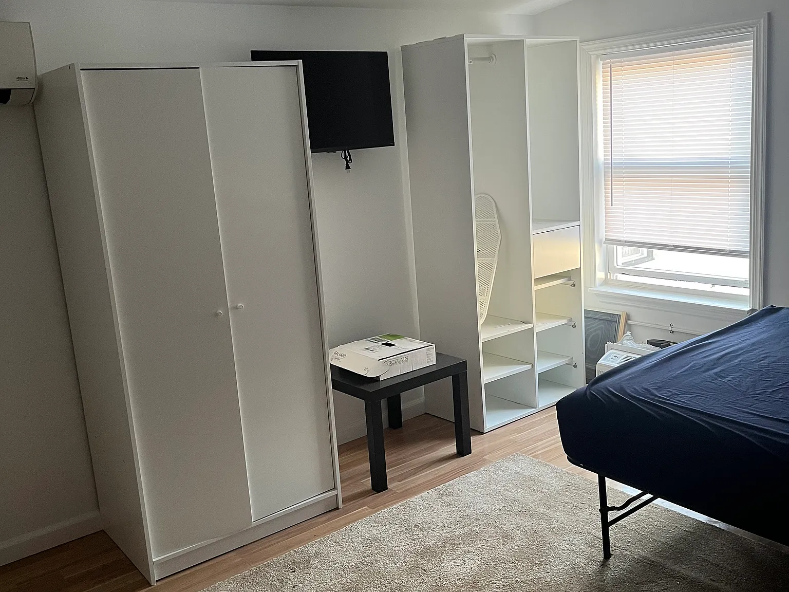 Studio, 300 sqft, $1,190 — Photo 4