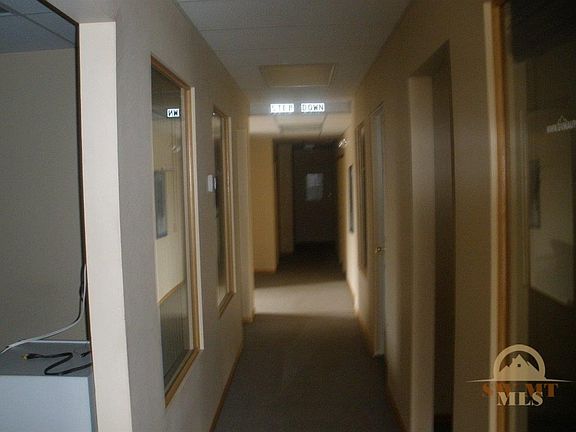 5th image of 101 S Broadway