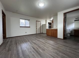 E456 Bay Ln, Luxemburg, WI 54217