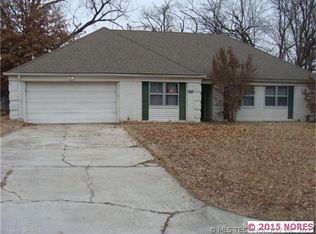 7037 E 58th Pl, Tulsa, OK 74145