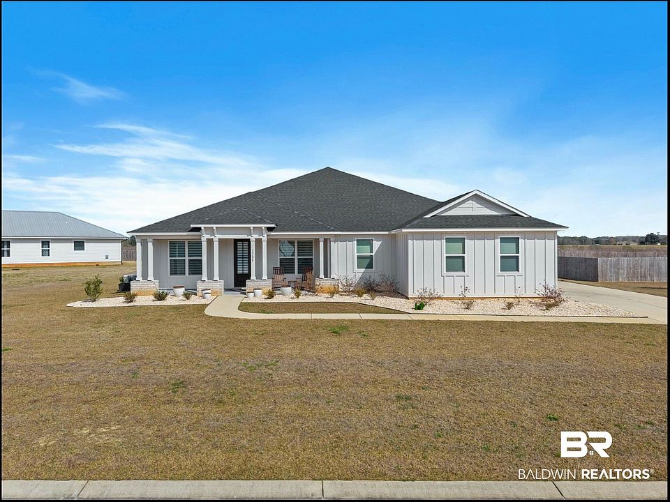 1st image of 15625 Enchantment Ln