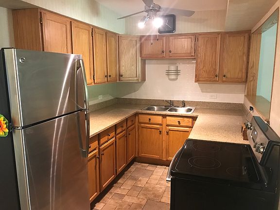 4th image of 7322 Blackstone Ave