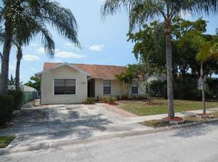 126 Timberline Dr, Jupiter, FL 33458