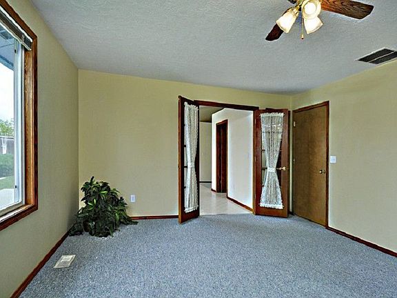 5th image of 3958 W Thorn Creek Ct