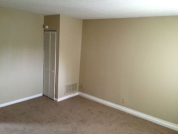 4th image of 664 H Lynn Street Louisville Ky #40217