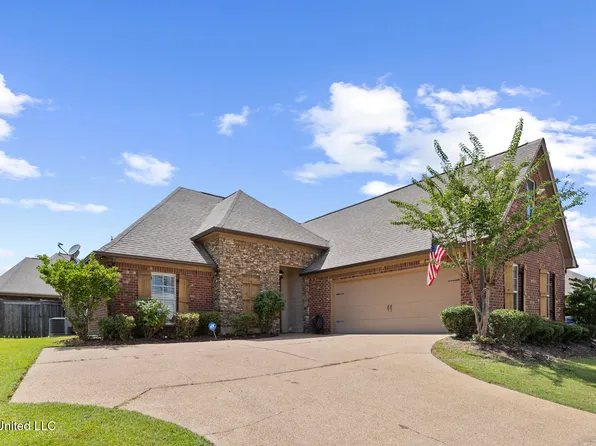 111 Emerald Dr, Brandon, MS 39047